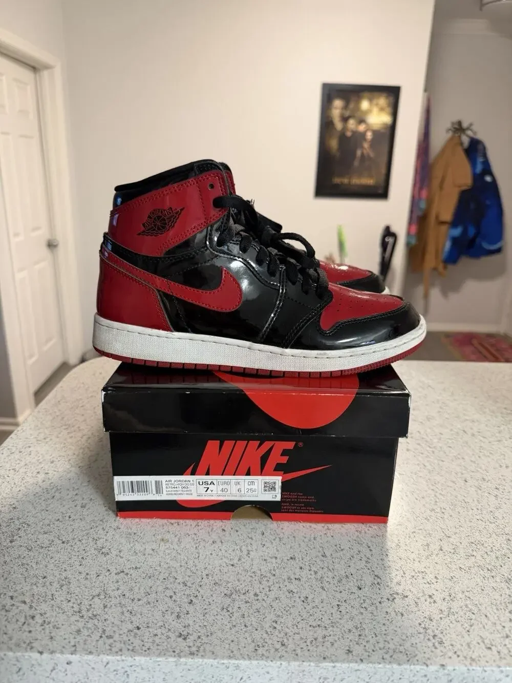 Nike Air Jordan 1 Retro High OG Patent Bred (GS) 575441-063 Size 7Y Box Included